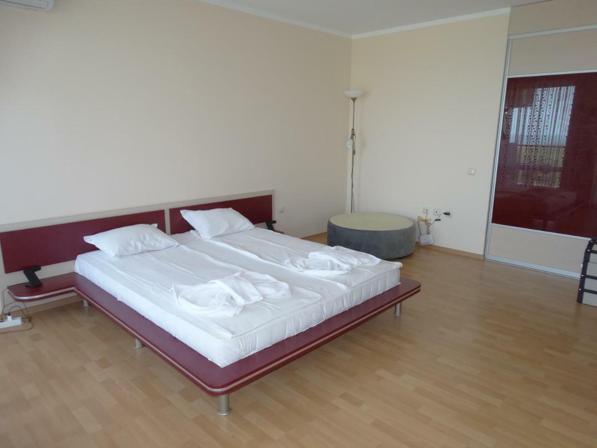 Chateau Del Marina Complex Hotel de apartamente Nesebăr