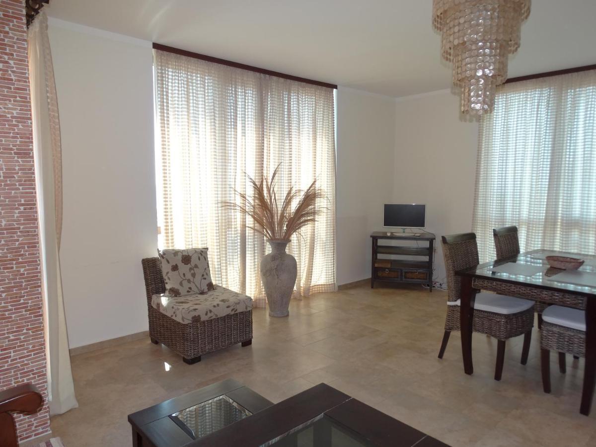 Aparthotel Chateau Del Marina Complex