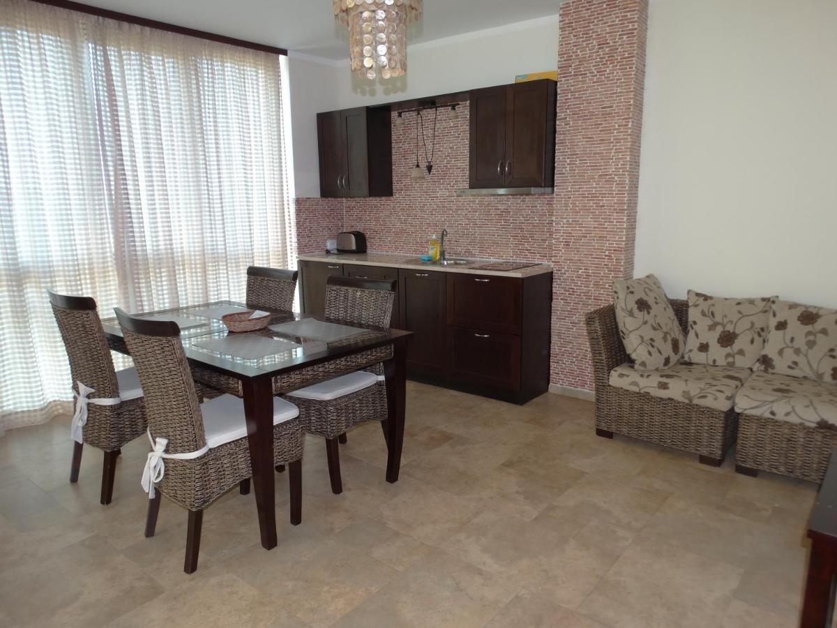 Chateau Del Marina Complex Nesebar