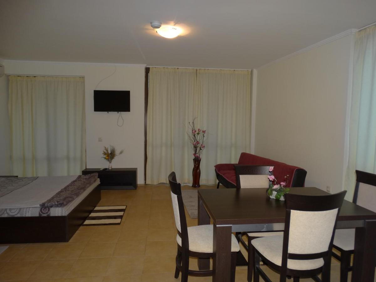 Chateau Del Marina Complex Aparthotel 2*