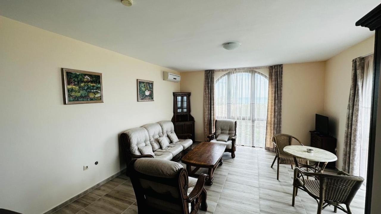 Chateau Del Marina Complex 2*